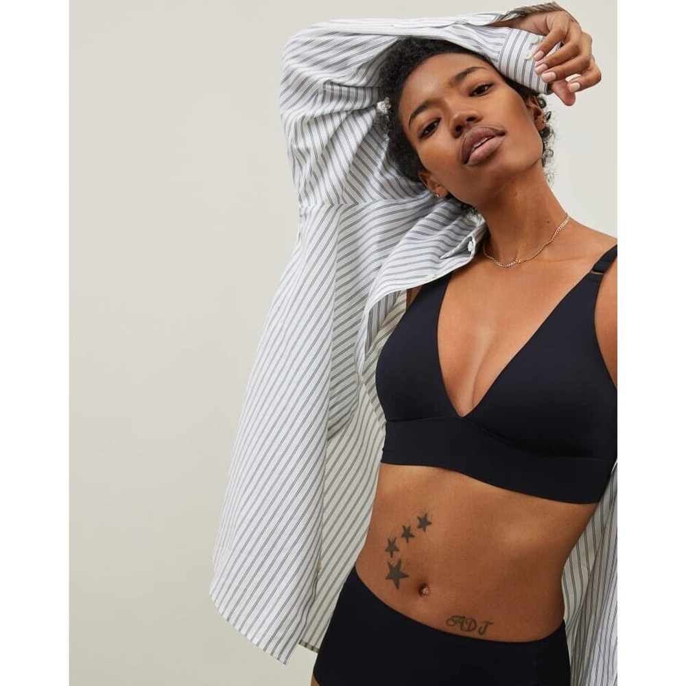 Everlane The Invisible Bra Bralette Black Wireless Comfort Size Small S